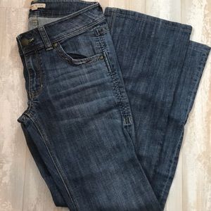 CAbi jeans style #876L bootcut size 6